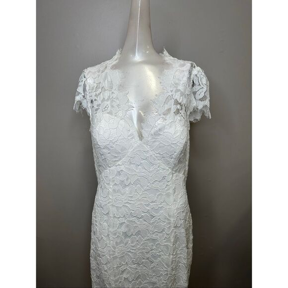 Eliza J Lace Fit & Flare Gown US 14 $268 - Picture 5 of 10